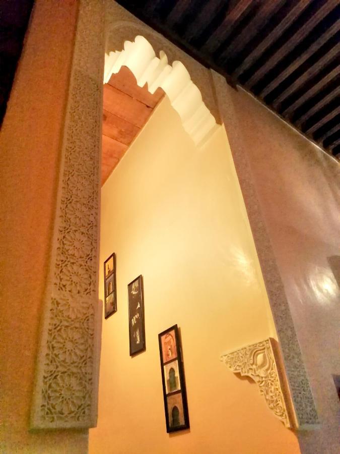 Les Bains De Fez Tara Bed & Breakfast Exterior photo